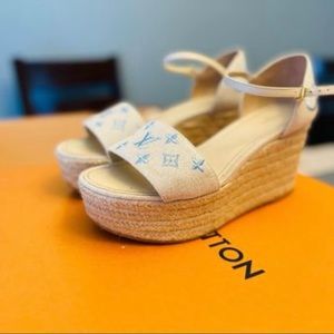 LiMITED EDITION LV WEDGES! ❤️